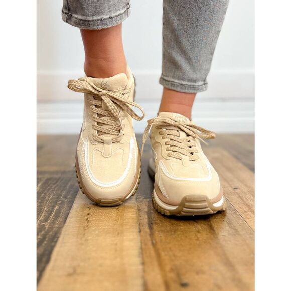 Blowfish Leo Sneaker in Dk. Cream. Size 7.5 - Picture 8 of 8